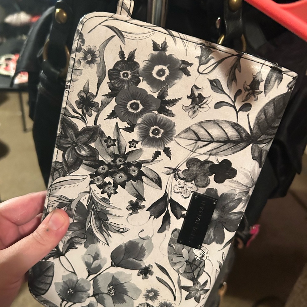 Steve Madden Monochrome Floral Wallet